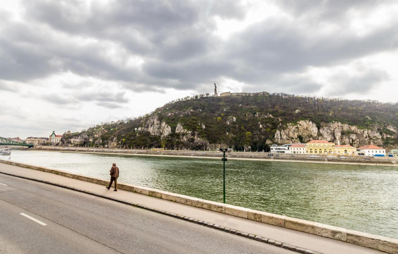 Spacious Riverside Residency - Magnificent View Βουδαπέστη Εξωτερικό φωτογραφία